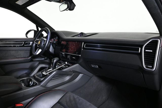 2023 Porsche Cayenne GTS - 22997771 - 16