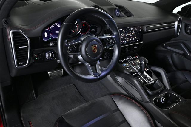 2023 Porsche Cayenne GTS - 22997771 - 3