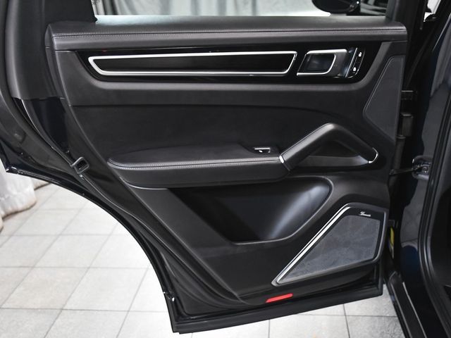 2023 Porsche Cayenne GTS - 22901511 - 12