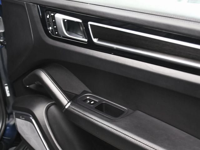2023 Porsche Cayenne GTS - 22901511 - 18