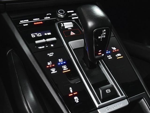 2023 Porsche Cayenne GTS - 22901511 - 35