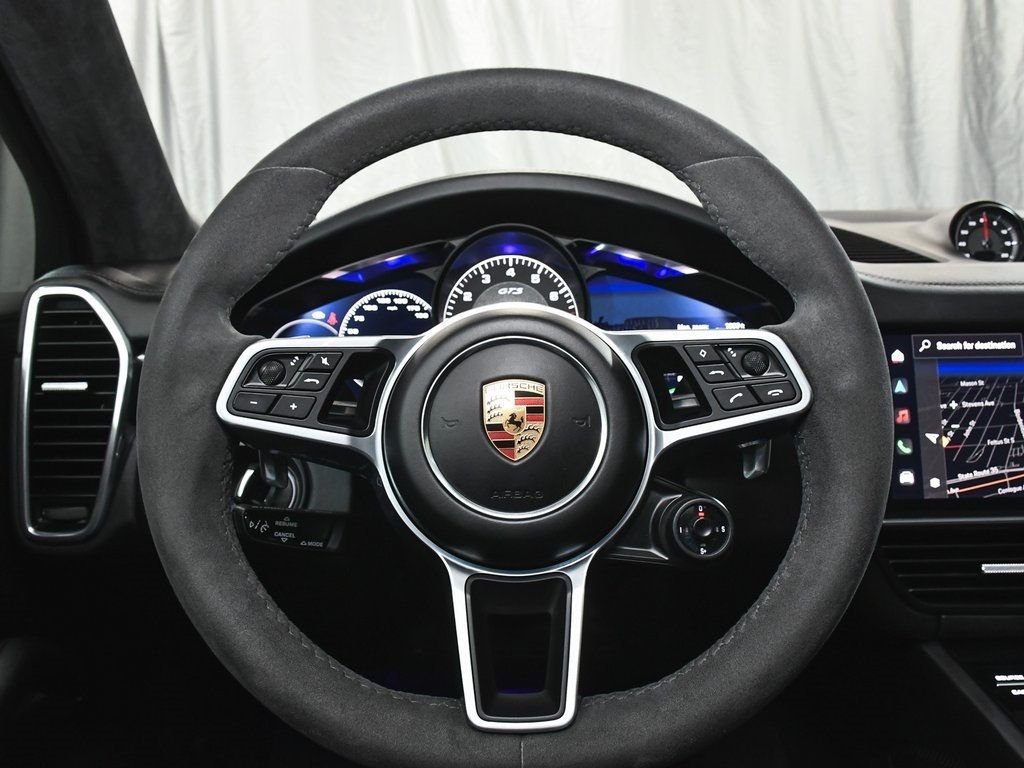 2023 Porsche Cayenne GTS photo 31