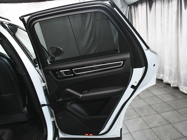 2023 Porsche Cayenne GTS - 23063029 - 15