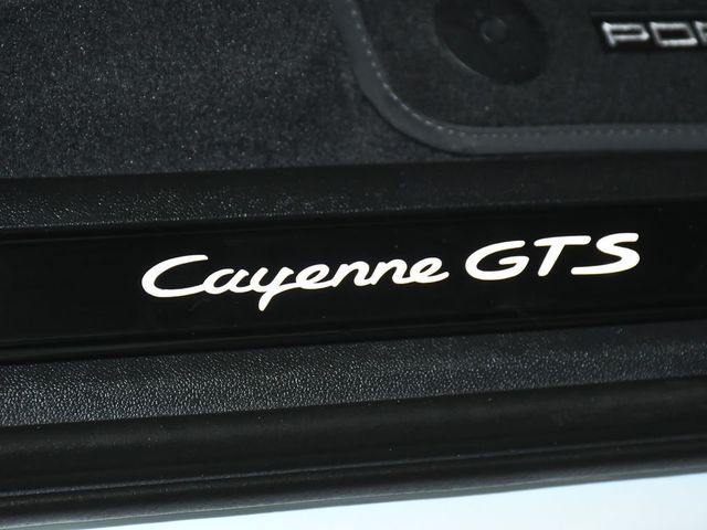 2023 Porsche Cayenne GTS - 23063029 - 17