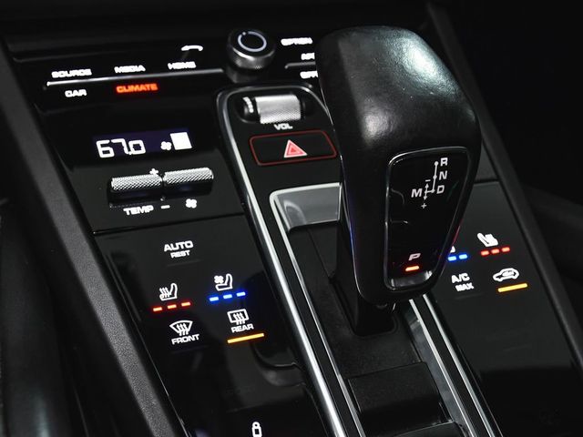 2023 Porsche Cayenne GTS - 23063029 - 34