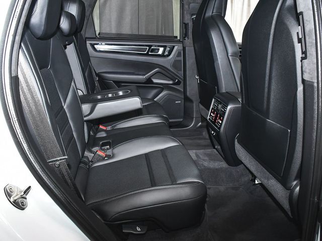 2023 Porsche Cayenne GTS - 23063029 - 53
