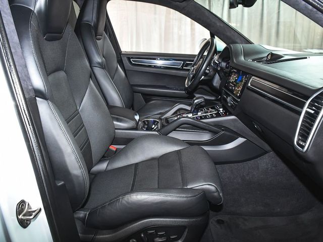 2023 Porsche Cayenne GTS - 23063029 - 60