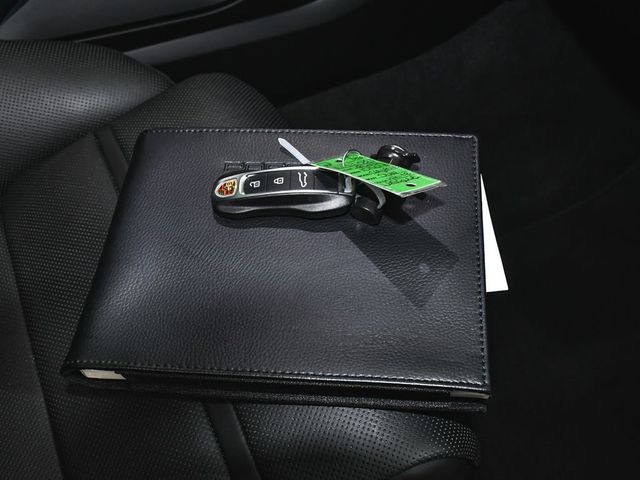 2023 Porsche Cayenne GTS - 23063029 - 61