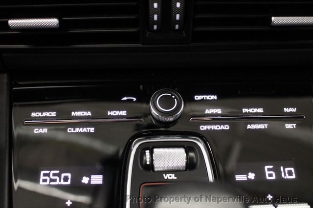 2023 Porsche Cayenne GTS Coupe - 23053312 - 27