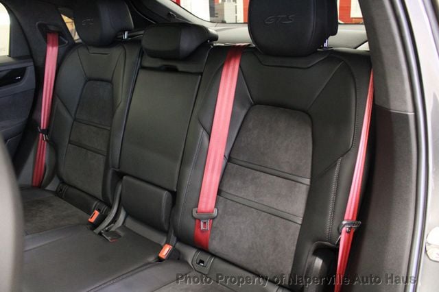 2023 Porsche Cayenne GTS Coupe - 23053312 - 32