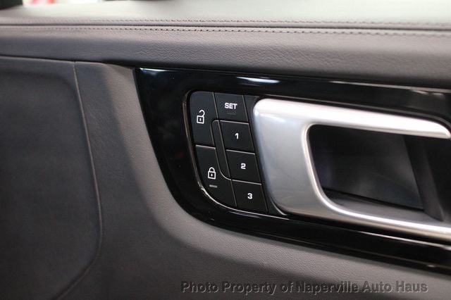 2023 Porsche Cayenne GTS Coupe - 23053312 - 39