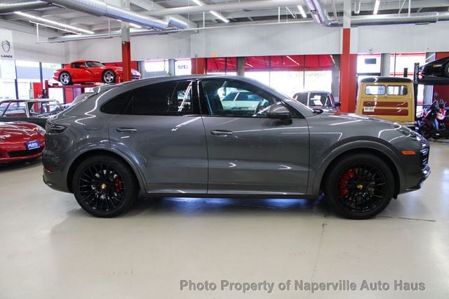 2023 Porsche Cayenne GTS Coupe - 23053312 - 61