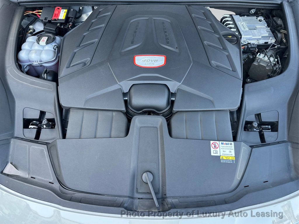 Porsche Cayenne photo 11