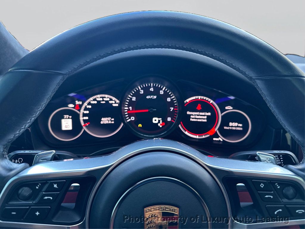Porsche Cayenne photo 16