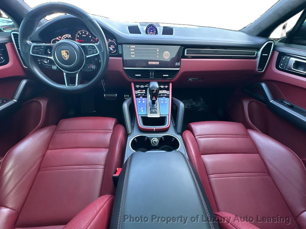 Porsche Cayenne photo 22