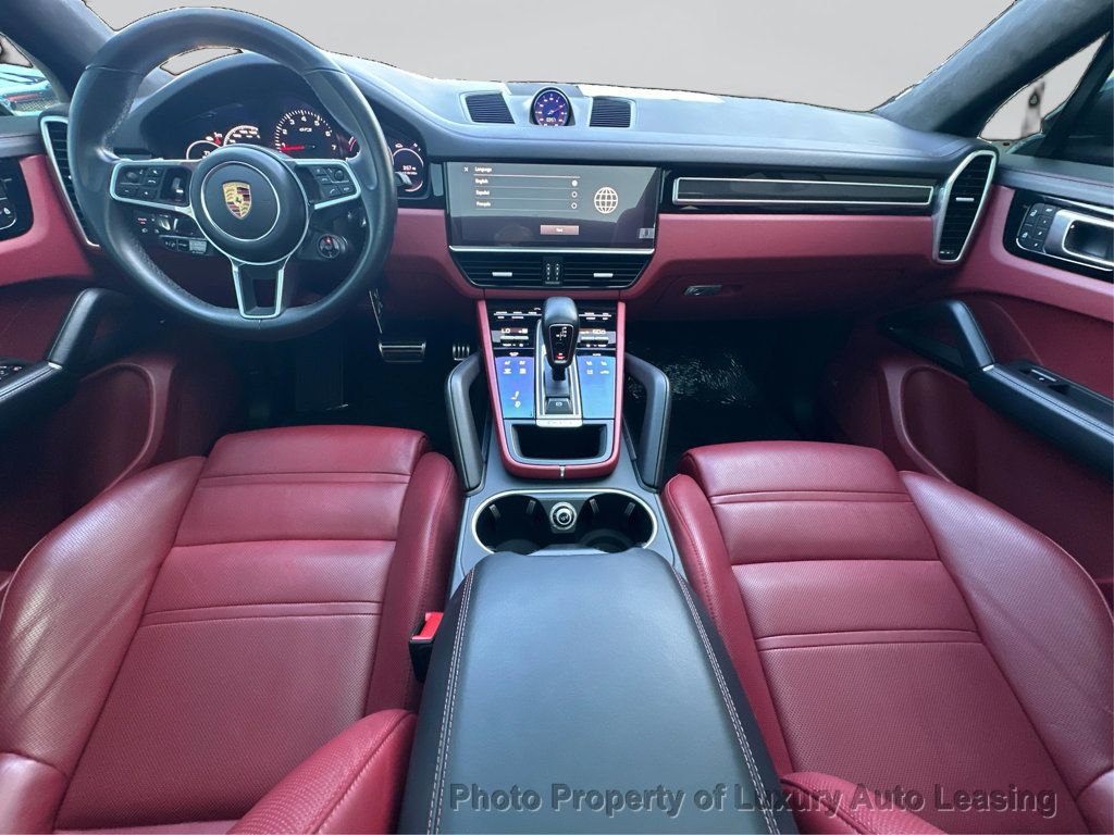 Porsche Cayenne photo 23