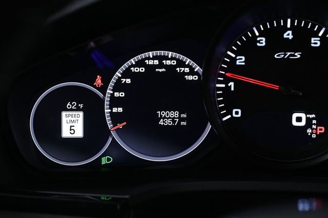 2023 Porsche Cayenne GTS Coupe - 23016769 - 13