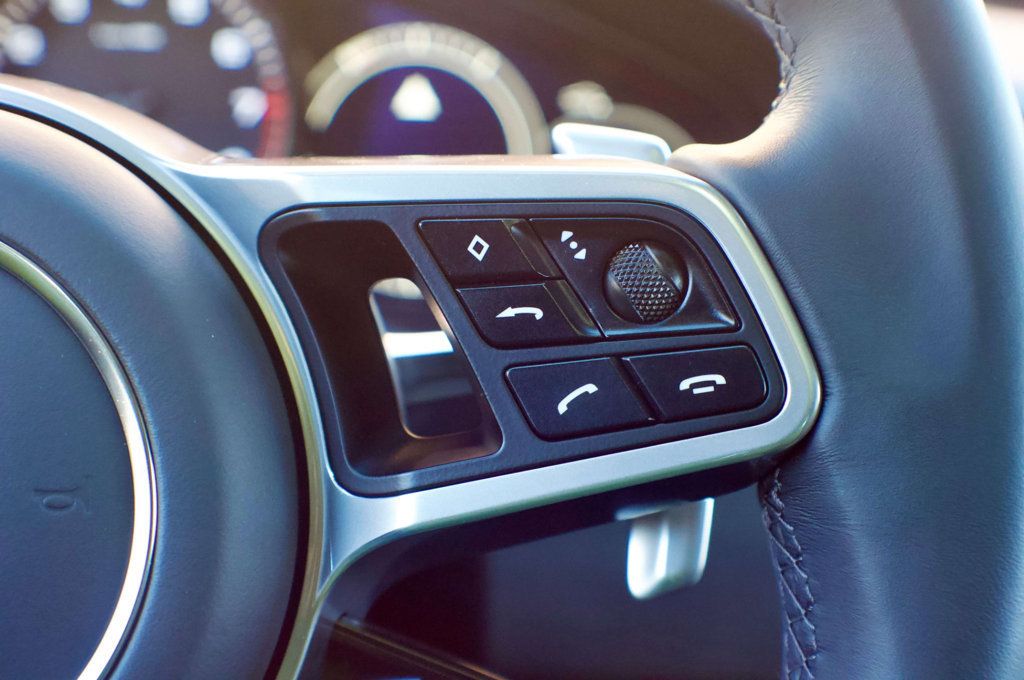 2023 Porsche Cayenne MSRP$113080/PlatinumEdition/HybridCoupe/SoftCloseDoors/NAV - 22996225 - 22