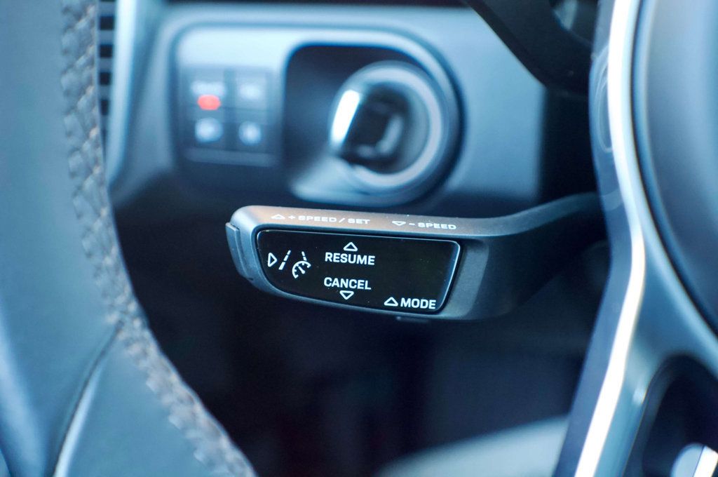 2023 Porsche Cayenne MSRP$113080/PlatinumEdition/HybridCoupe/SoftCloseDoors/NAV - 22996225 - 25