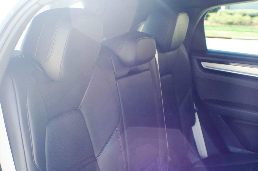 2023 Porsche Cayenne MSRP$113080/PlatinumEdition/HybridCoupe/SoftCloseDoors/NAV - 22996225 - 52