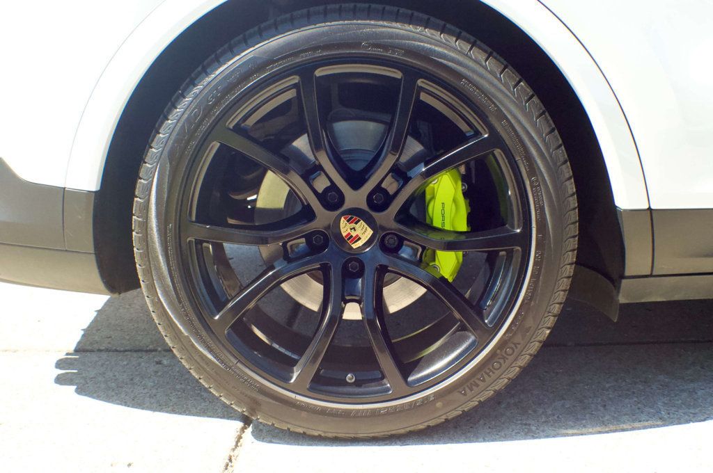 2023 Porsche Cayenne MSRP$113080/PlatinumEdition/HybridCoupe/SoftCloseDoors/NAV - 22996225 - 57