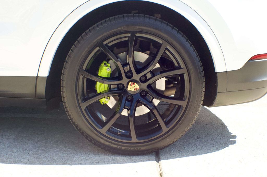 2023 Porsche Cayenne MSRP$113080/PlatinumEdition/HybridCoupe/SoftCloseDoors/NAV - 22996225 - 59