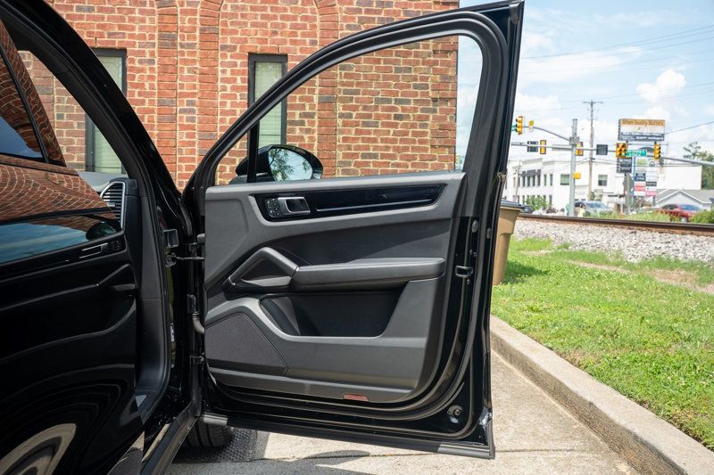2023 Porsche Cayenne MSRP$87080/PlatinumEdition/Heated&CooledSeats/SoftCloseDoors - 23026480 - 24