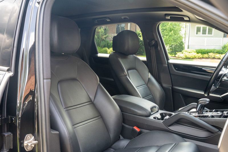 2023 Porsche Cayenne MSRP$87080/PlatinumEdition/Heated&CooledSeats/SoftCloseDoors - 23026480 - 26