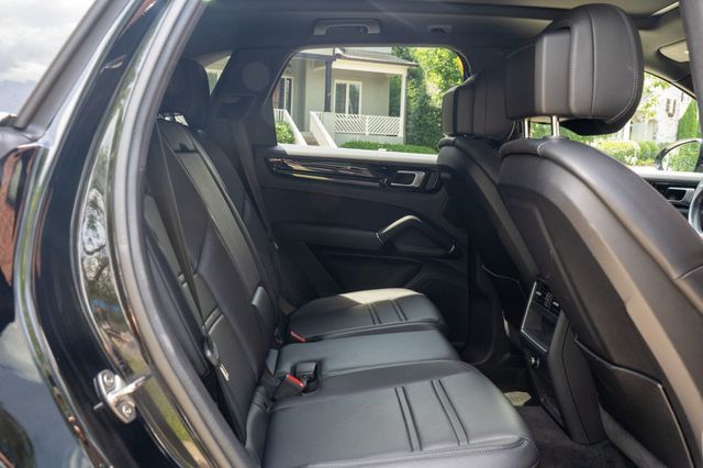 2023 Porsche Cayenne MSRP$87080/PlatinumEdition/Heated&CooledSeats/SoftCloseDoors - 23026480 - 27