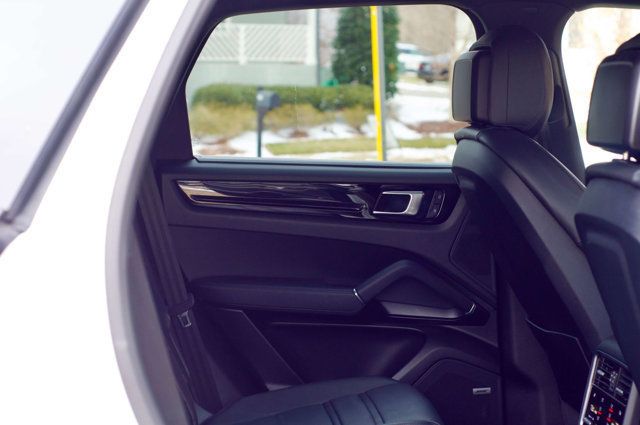 2023 Porsche Cayenne MSRP$91600/PremiumPkgPlus/AdaptiveCruiseControl/SoftCloseDoors - 22969053 - 21