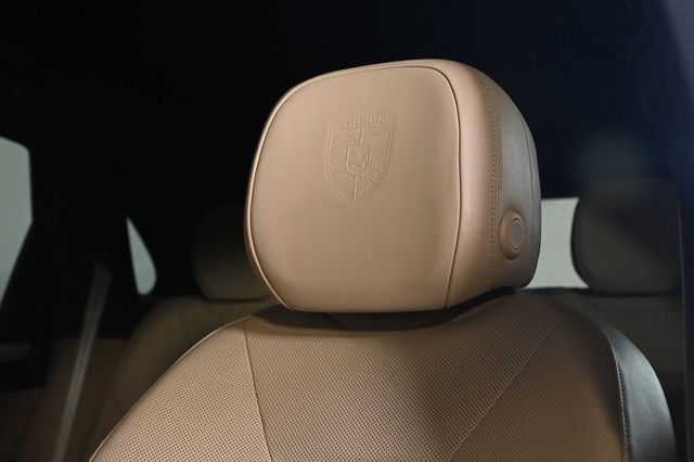 2023 Porsche Cayenne Platinum Edition - 23023072 - 21