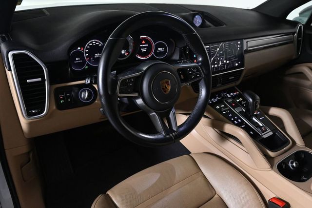 2023 Porsche Cayenne Platinum Edition - 23023072 - 3