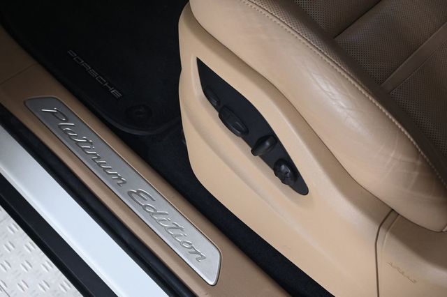 2023 Porsche Cayenne Platinum Edition - 23025454 - 22