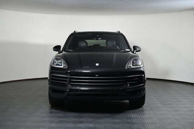 2023 Porsche Cayenne Platinum Edition - 23036326 - 9