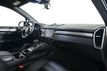 2023 Porsche Cayenne Platinum Edition - 23036326 - 16