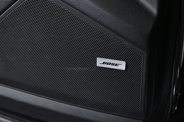 2023 Porsche Cayenne Platinum Edition - 23036326 - 22