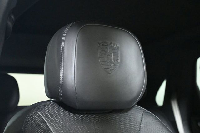2023 Porsche Cayenne Platinum Edition - 23036326 - 24