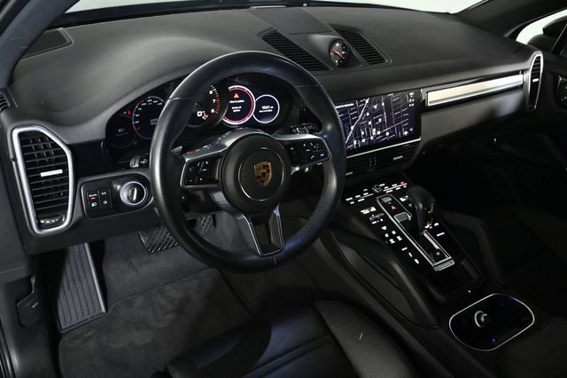 2023 Porsche Cayenne Platinum Edition - 23036326 - 3