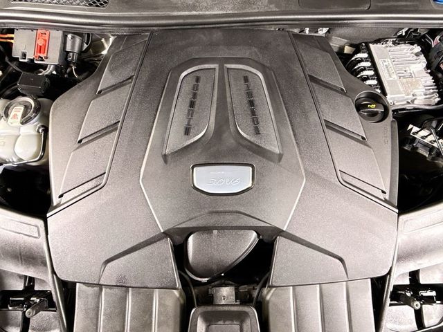 2023 Porsche Cayenne Platinum Edition - 23054366 - 28