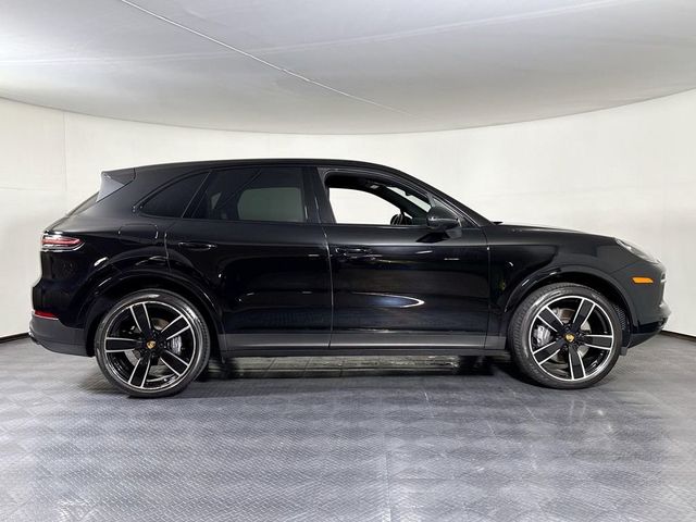 2023 Porsche Cayenne Platinum Edition - 23054366 - 7