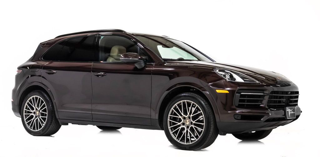 2023 Porsche Cayenne Platinum Edition - 22508468 - 4