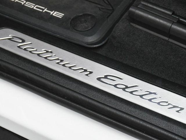 2023 Porsche Cayenne Platinum Edition - 22941057 - 11