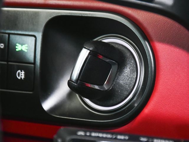 2023 Porsche Cayenne Platinum Edition - 22941057 - 29