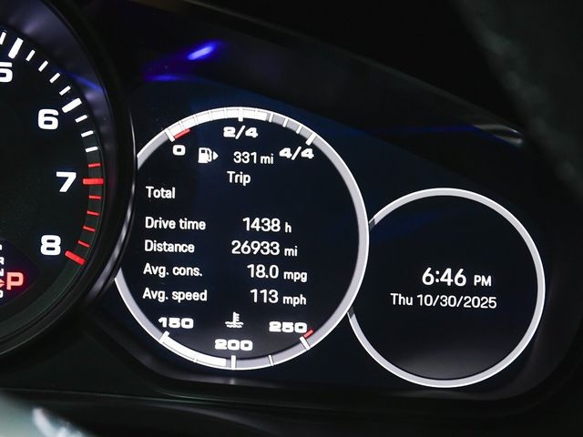 2023 Porsche Cayenne Platinum Edition - 22941057 - 38