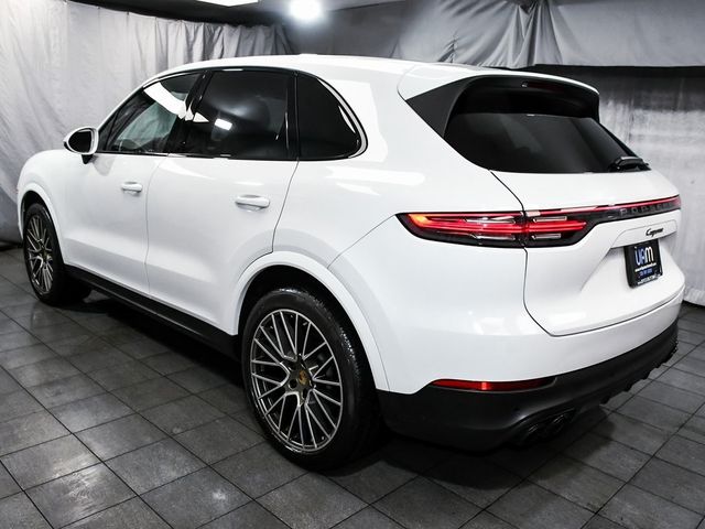 2023 Porsche Cayenne Platinum Edition - 22941057 - 3