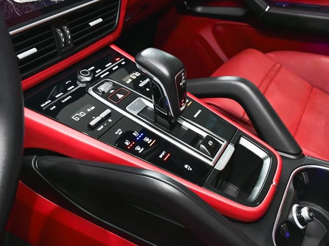 2023 Porsche Cayenne Platinum Edition - 22941057 - 42