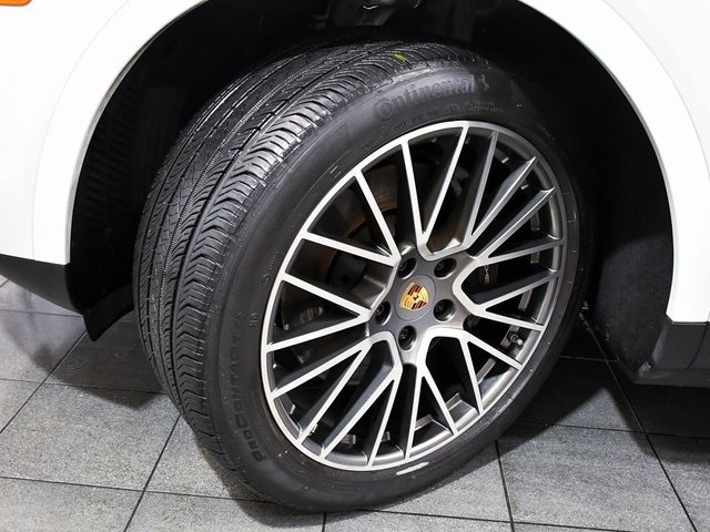 2023 Porsche Cayenne Platinum Edition - 22941057 - 6