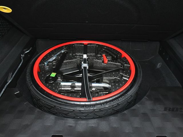 2023 Porsche Cayenne Platinum Edition - 22941057 - 69