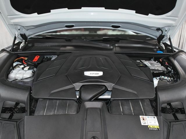 2023 Porsche Cayenne Platinum Edition - 22941057 - 70