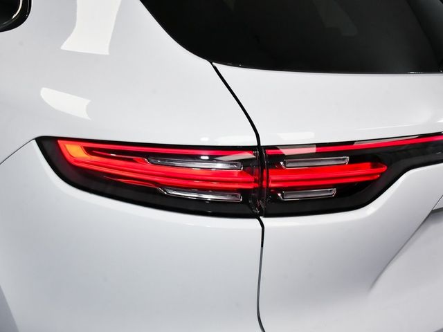 2023 Porsche Cayenne Platinum Edition - 22941057 - 81